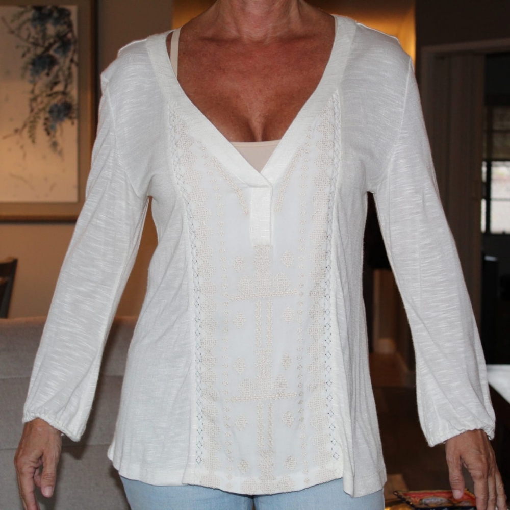 Sanctuary cream colored blouse